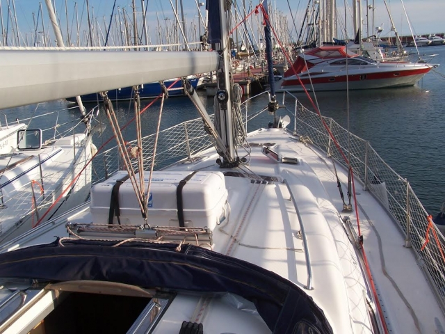  Climbing on the bow 